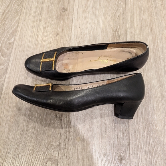 Ferragamo classic vintage heels - Picture 3 of 4